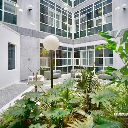 Bayard Apartments - 2 Bed Apartment Contractors Welcome ปีเตอร์โบโรห์ ภายนอก รูปภาพ